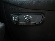 2019 Chevrolet Equinox LT - Keyless Start | Power Driver Seat - Photo 35