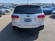 2016 Kia Sorento - Photo 6