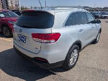 2016 Kia Sorento - Photo 8