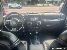 2017 Jeep Wrangler Sahara - Photo 17