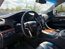 2020 Cadillac Escalade ESV 4WD 4dr Luxury - Photo 18