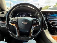 2020 Cadillac Escalade ESV 4WD 4dr Luxury - Photo 23