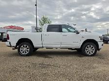 2026 Ram 3500 Laramie - Photo 8