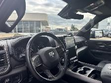 2022 Ram 1500 Sport - Android Auto - Apple CarPlay - Photo 3