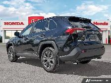 2025 Toyota RAV4 Hybrid XLE - Photo 4