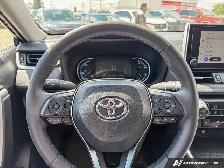 2025 Toyota RAV4 Hybrid XLE - Photo 18