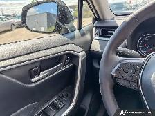 2025 Toyota RAV4 Hybrid XLE - Photo 21