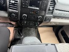 2017 FORD F-350 XLT FLAT DECK LOW KM/ AS LOW AS 402 B/W @8.99 60 - Photo 16