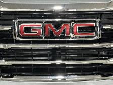 2026 GMC Yukon XL Elevation - Photo 8