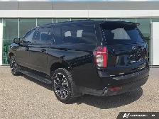 2024 Chevrolet Suburban RST 3.0L DIESEL | CLEAN CARFAX | - Photo 3