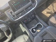 2024 Chevrolet Suburban RST 3.0L DIESEL | CLEAN CARFAX | - Photo 18