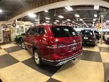 2018 Volkswagen Atlas HIGHLINE AWD 7 PASS LEATHER PAN/ROOF NAV B - Photo 5