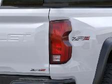 2026 Chevrolet Colorado 4WD ZR2 - Photo 11