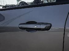 2027 Chevrolet Traverse LT - Photo 8