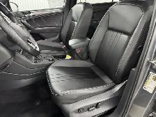Volkswagen Tiguan Comfortline R-Line Black Edition 4MOTION 2024 - Photo 14