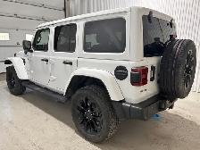 Jeep Wrangler 4xe Unlimited Sahara 4x4 2022 à vendre - Photo 8