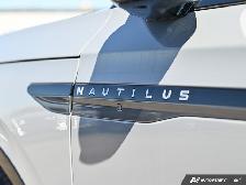 2026 Lincoln Nautilus Reserve - Photo 27