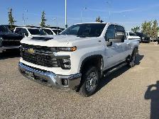2025 Chevrolet Silverado 2500HD LT 6.6L | Heated Seats - Photo 3