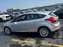 2012 FORD FOCUS TITANIUM EDITION | LOW KM | CLEAN CARFAX
