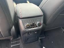 2026 Ford Explorer ST-Line - Photo 19