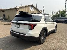 2026 Ford Explorer ST-Line - Photo 26