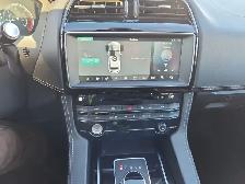 2018 Jaguar F-Pace - Photo 16