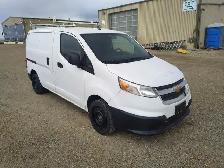 2015 Chevrolet Express - Photo 2