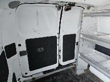 2015 Chevrolet Express - Photo 15