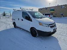 2015 Chevrolet Express - Photo 31