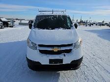 2015 Chevrolet Express - Photo 32