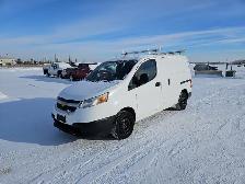2015 Chevrolet Express - Photo 33