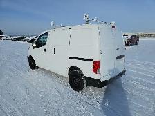 2015 Chevrolet Express - Photo 38