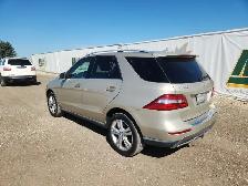 2012 Mercedes-Benz M-Class - Photo 3