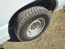 2010 Ford E-Series E-350 - Photo 8