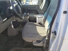 2010 Ford E-Series E-350 - Photo 10