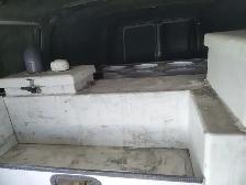 2010 Ford E-Series E-350 - Photo 11