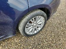 2014 Chrysler 200 - Photo 10