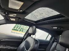 2014 Chrysler 200 - Photo 16