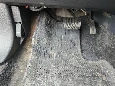 2014 Chrysler 200 - Photo 24
