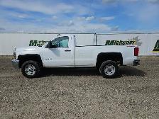 2015 Chevrolet Silverado 3500HD - Photo 5