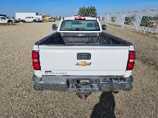 2015 Chevrolet Silverado 3500HD - Photo 6