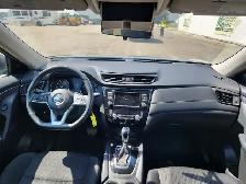 2020 Nissan Rogue - Photo 18