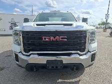 2020 GMC Sierra 3500HD - Photo 2