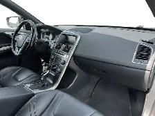 2015 Volvo XC60 T6 Platinum - Photo 17