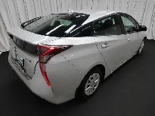 2017 Toyota Prius Hybrid - Photo 4