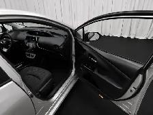 2017 Toyota Prius Hybrid - Photo 14