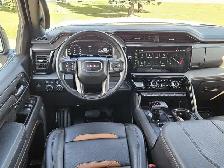 2025 GMC Sierra 1500 AT4 6.2L Htd/Cld Lthr Tech Pkg - Photo 16