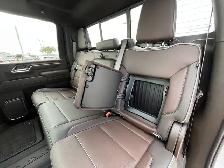 2026 GMC Sierra 3500HD Denali 4WD - Photo 19