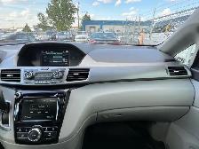 2016 Honda Odyssey EX-L 8 Passenger | Power Door | DVD Player - Photo 31