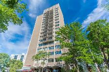 Beau 3.5 en hauteur avec balcon Apartment for Rent - 1010 Cherri - Photo 5